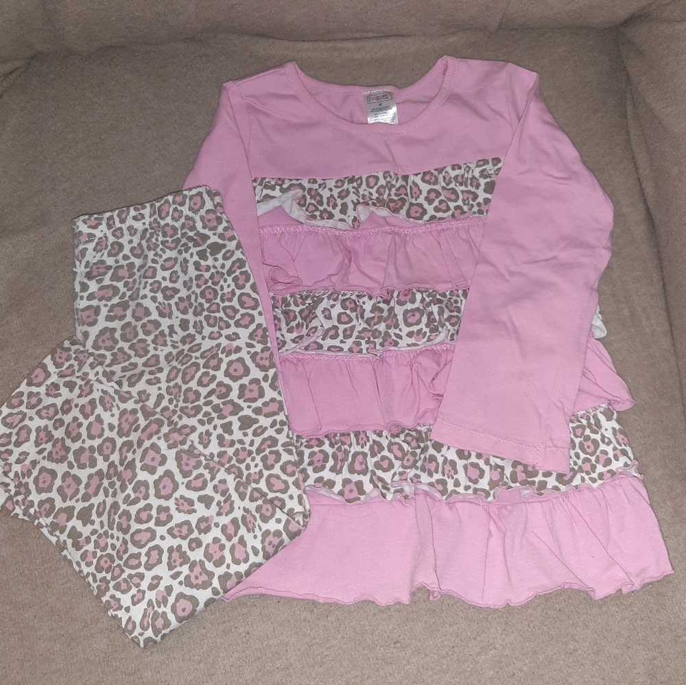 4T outfit